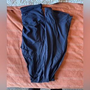 Lululemon Navy Blue yoga pants